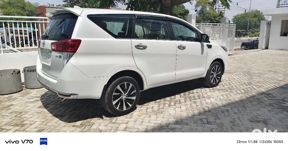 Toyota Innova Crysta Zx 2026