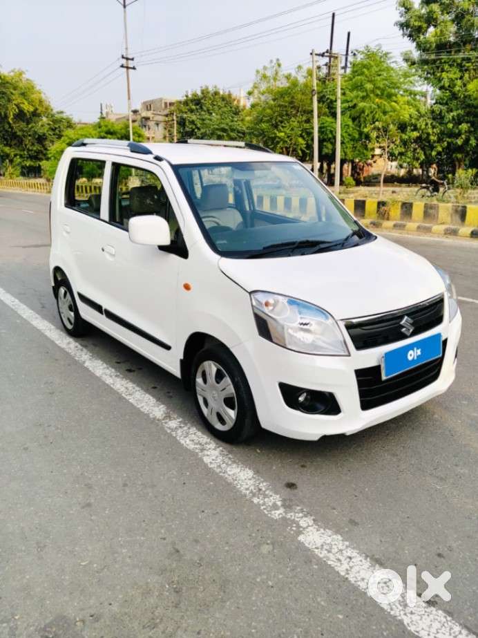 Maruti Suzuki Wagon R Vxi Amt Opt, 2017, Petrol