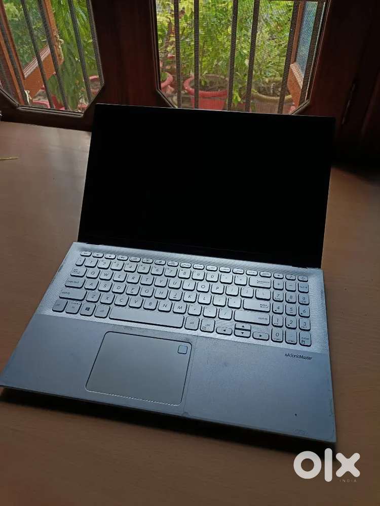 Asus vivo book 15