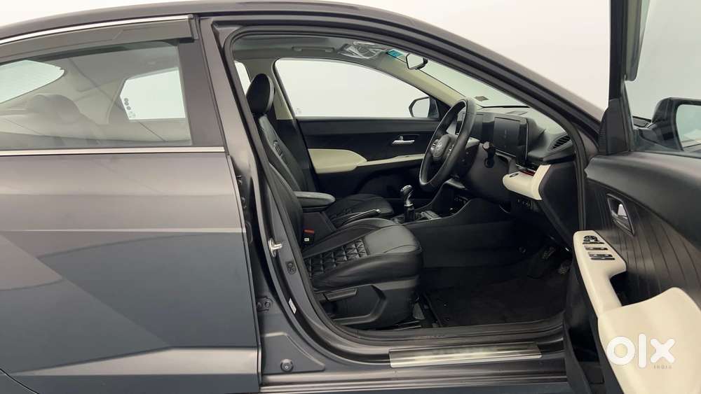 Hyundai Verna 1.5 Sx Petrol Mt, 2024, Petrol