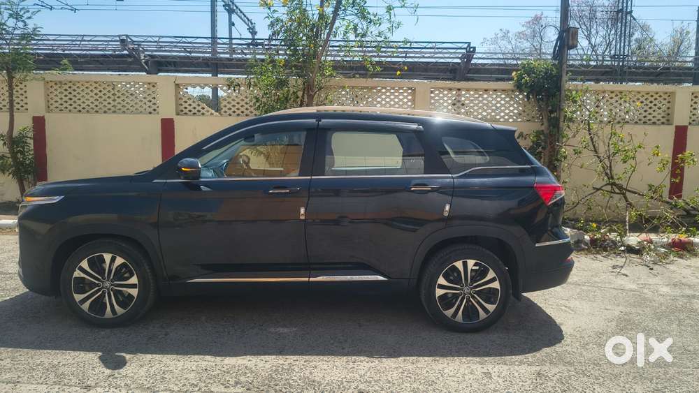 Mg Hector Plus Savvy Pro 1.5 Turbo Petrol Cvt 6 Str Dual Tone, 2021,..