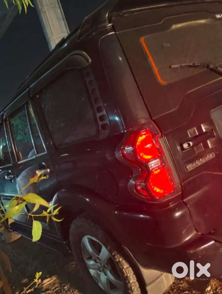 Mahindra Scorpio Classic 2016