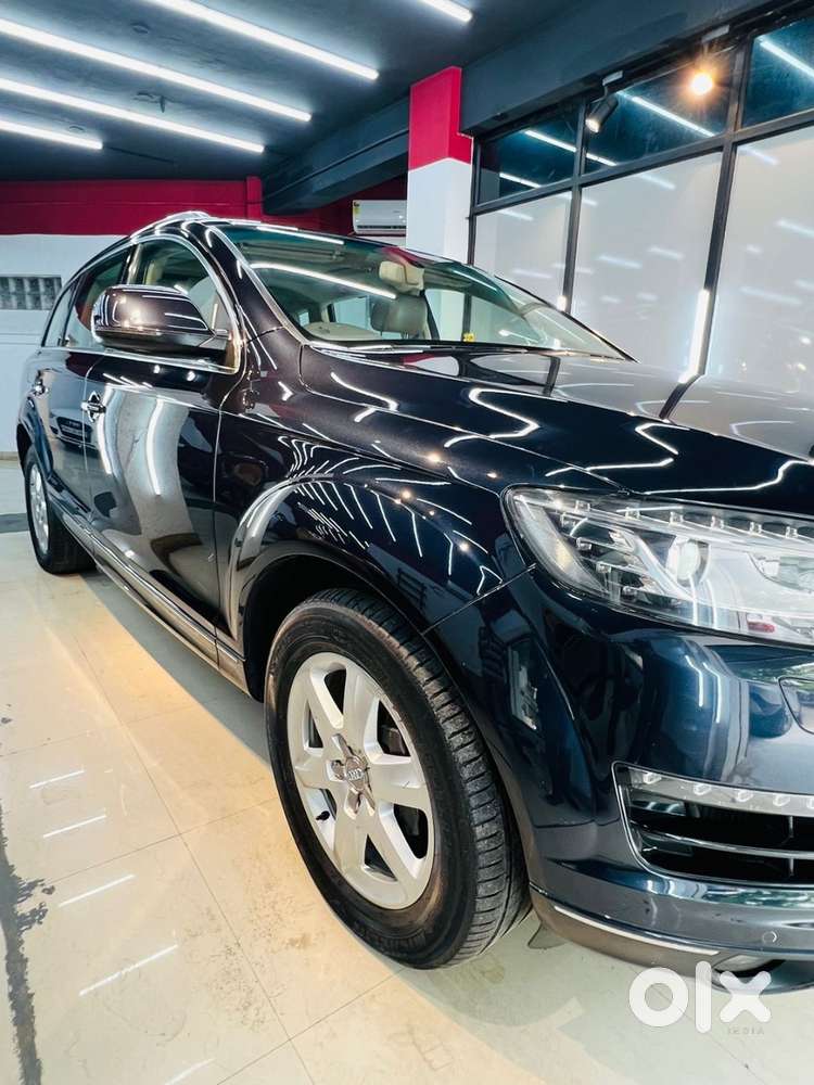 Immaculate Condition Q7, Direct Owner, Genuine Condition