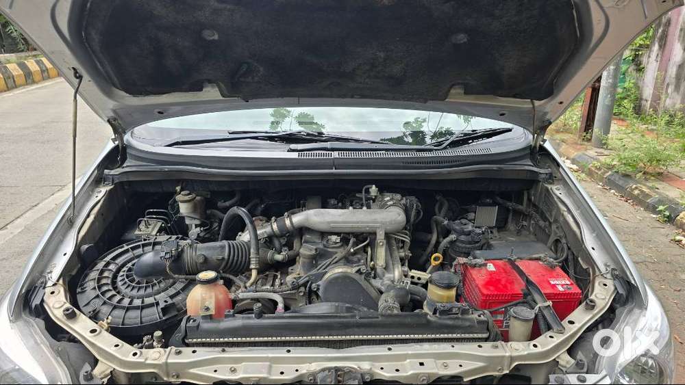 Toyota Innova 2012 Diesel Well Maintained