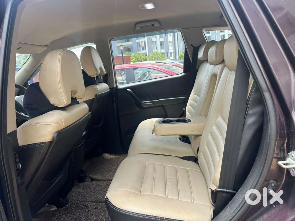 Mahindra Xuv500 W5, 2018, Diesel