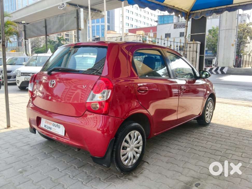 Toyota Etios Liva 2014-2016 V, 2016, Petrol