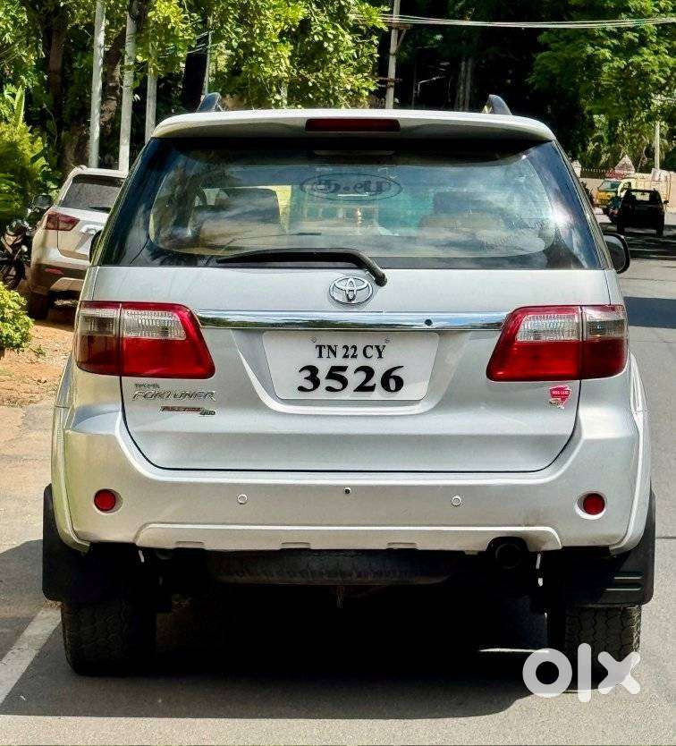 Toyota Fortuner 3.0 4x4 Manual, 2011, Diesel
