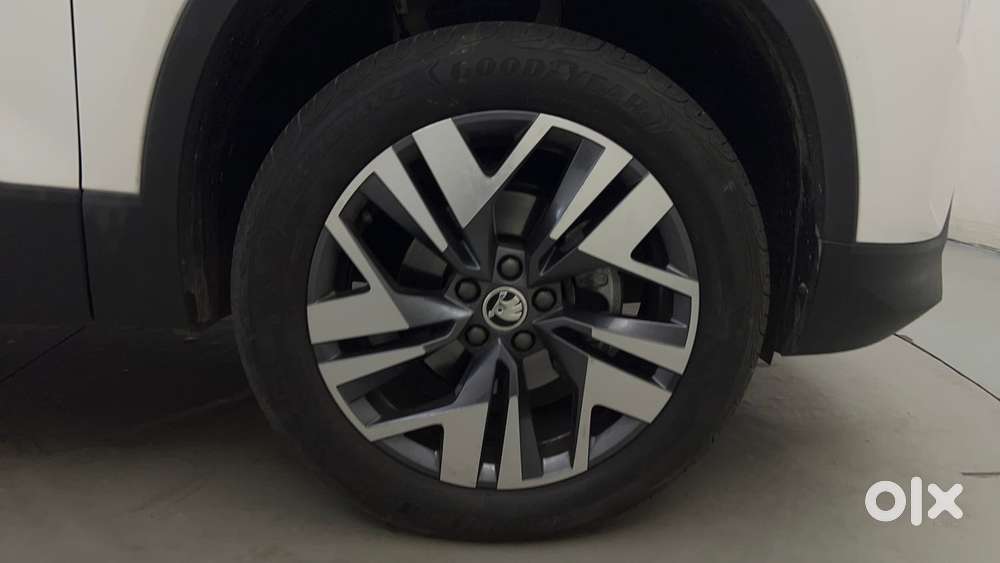Skoda Kylaq Prestige, 2025, Petrol