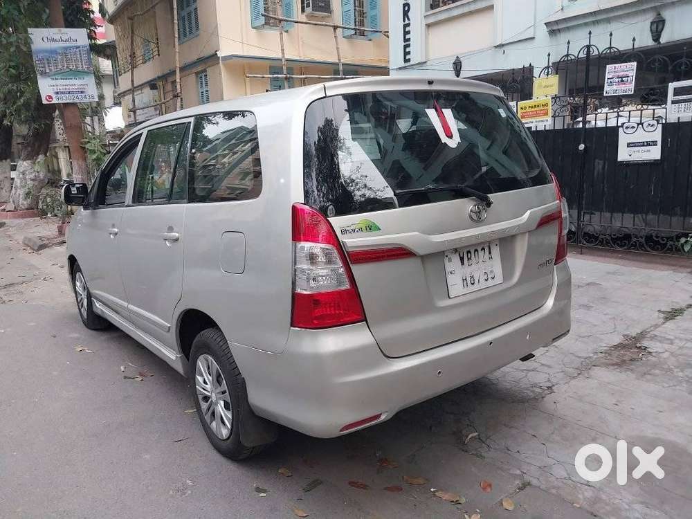 Toyota Innova 2.5 G (diesel) 8 Seater, 2015, Diesel