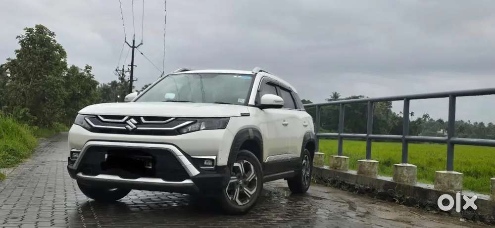 Maruti Brezza Hybrid 2025 Model With Manufacture Warranty