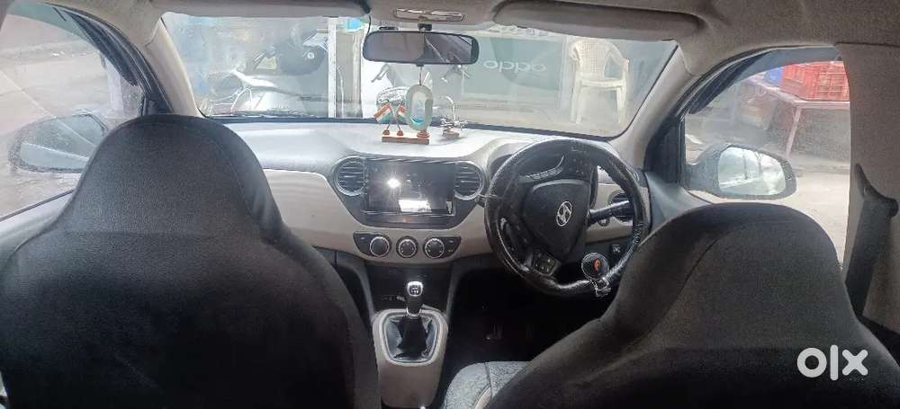 Hyundai Grand I10 2015 Variant With Cng  . Android Music System