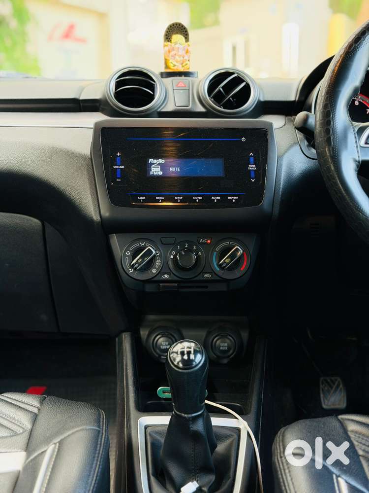 Maruti Suzuki Swift Vxi, 2021, Petrol