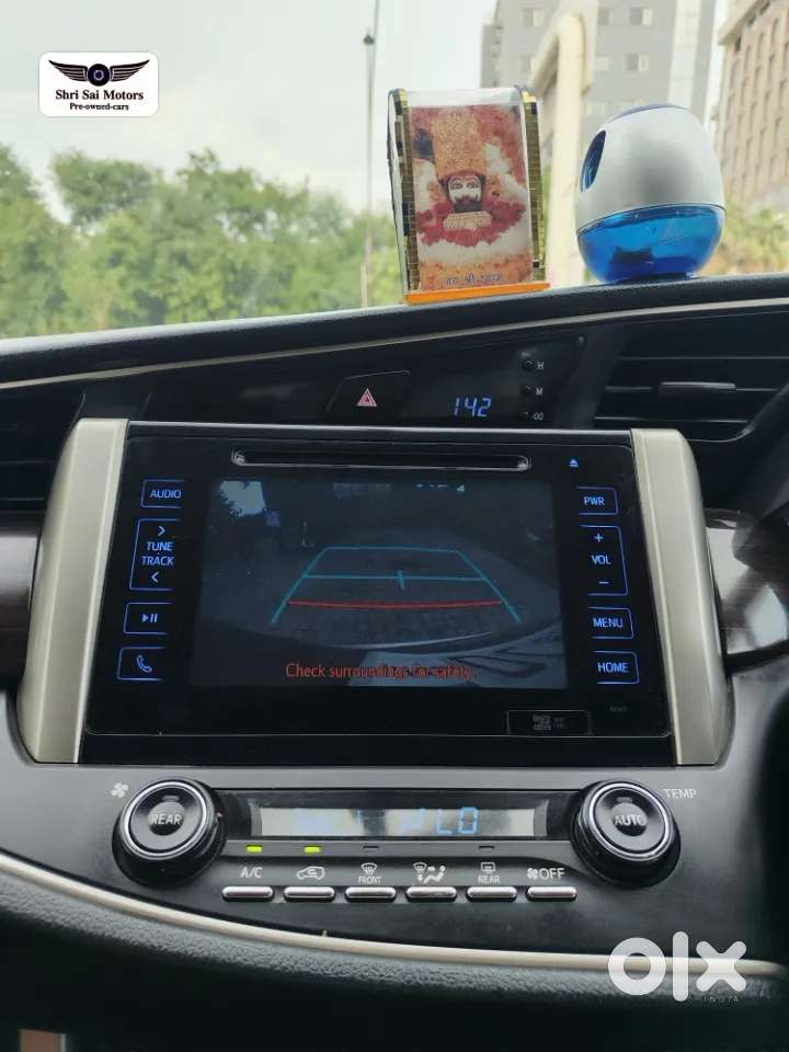 Toyota Innova Crysta [2020-ongoing] 2.7 Zx At 7 Str, 2017, Petrol