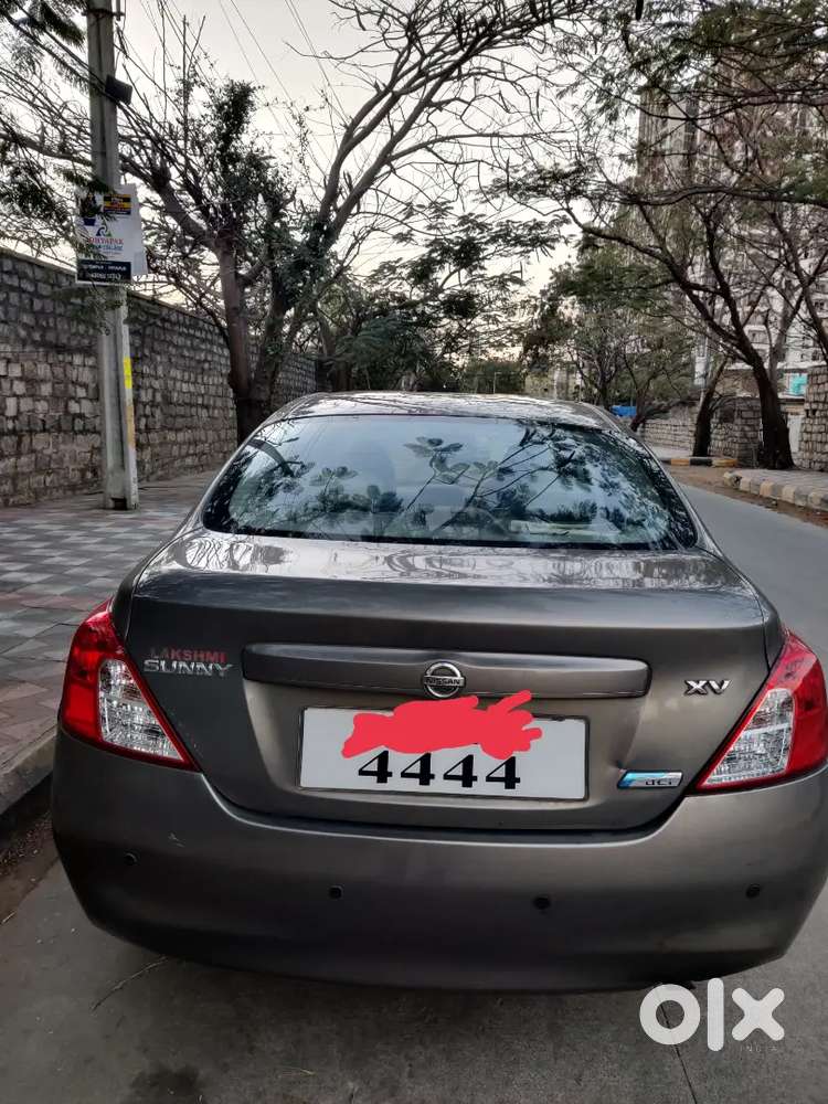 Nissan Sunny 4444 Num 2012 Diesel Singlehand Owner