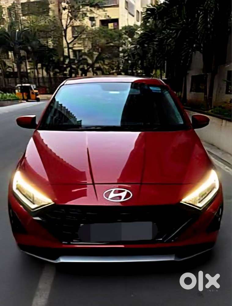 Hyundai I20 Asta (o) 1.2 Ivt, 2024, Petrol