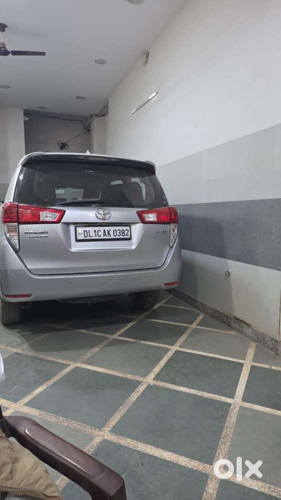 Toyota Innova Crysta