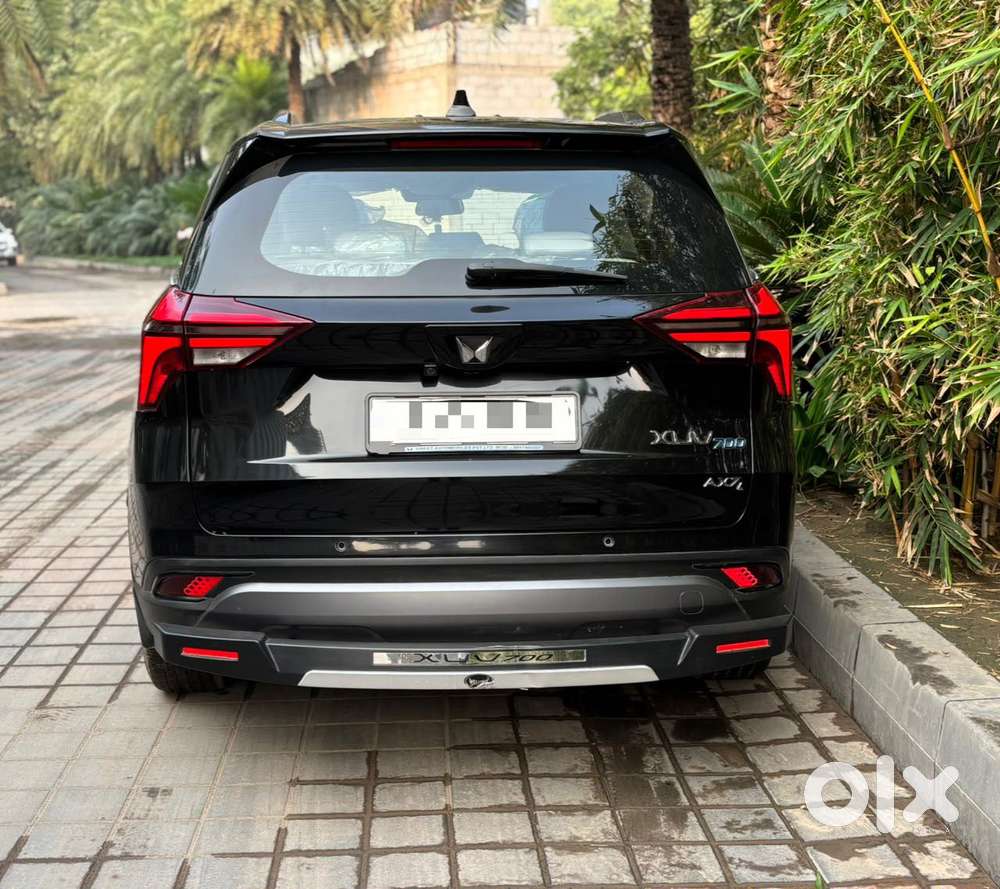 Mahindra Xuv700 2.2 Ax 7 Diesel Mt Luxury Pack Str, 2025, Diesel