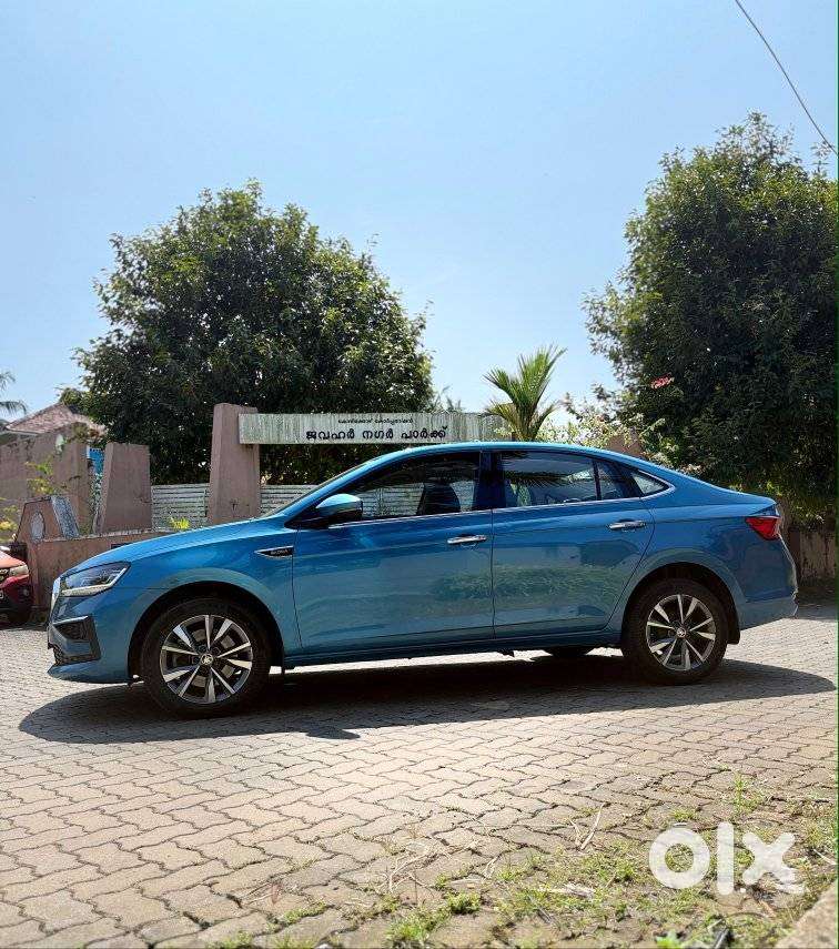 Skoda Slavia 1.5 Tsi Style At, 2022, Petrol
