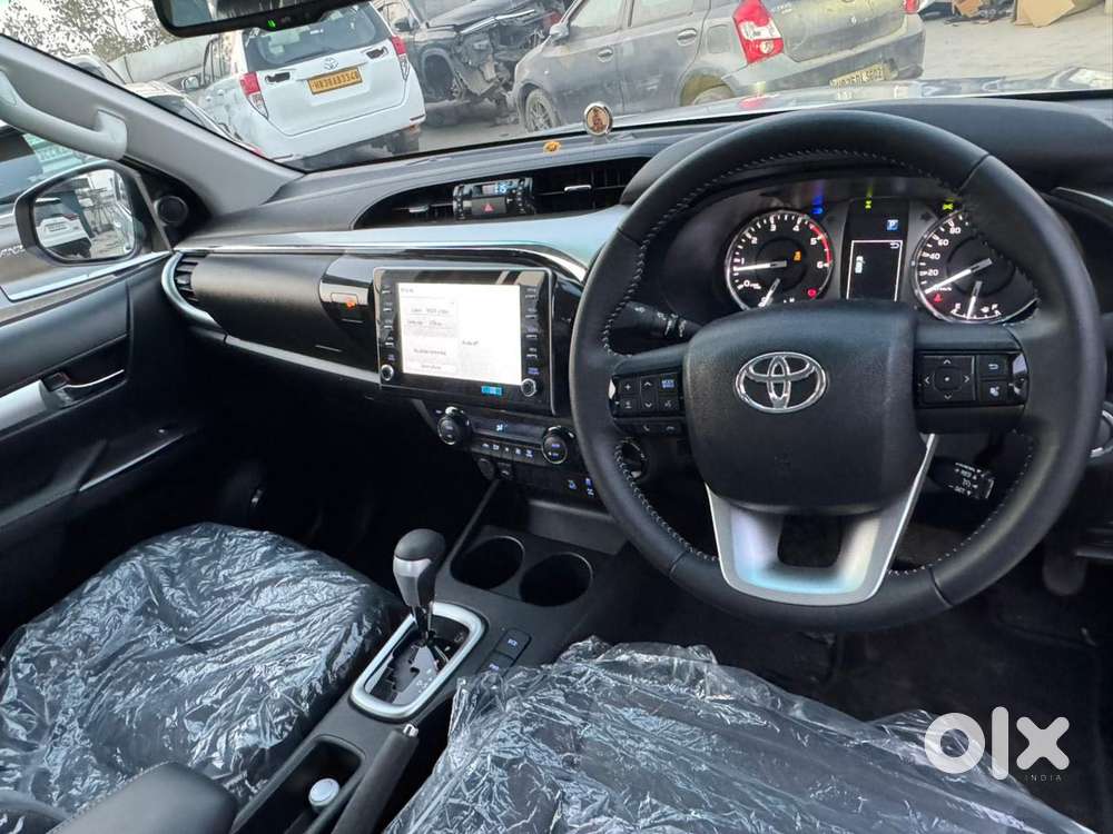 Toyota Hilux High Diesel Turbo Automatic, 2025, Diesel