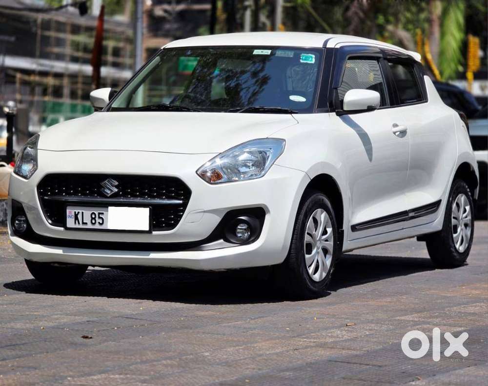 Maruti Suzuki Swift Vxi Abs Bsiv, 2022, Petrol
