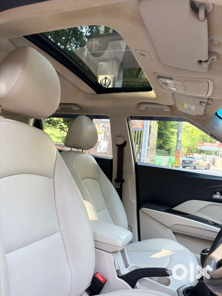 Mahindra Xuv300  W8 Optional Diesel 2019