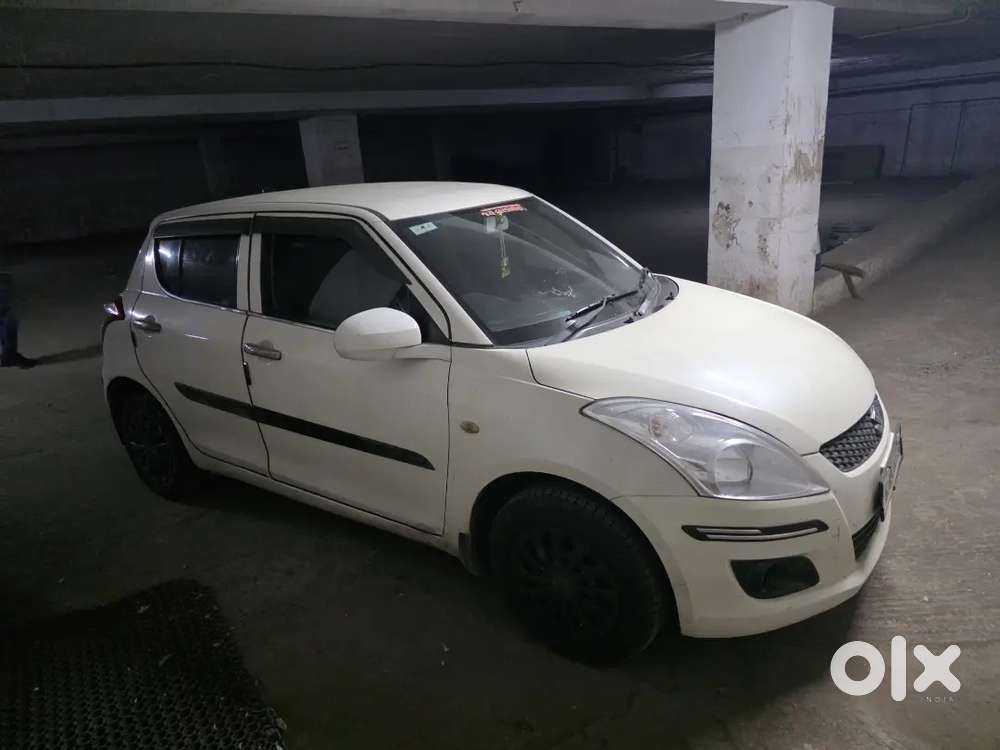Maruti Suzuki Swift Lxi 2012 Car