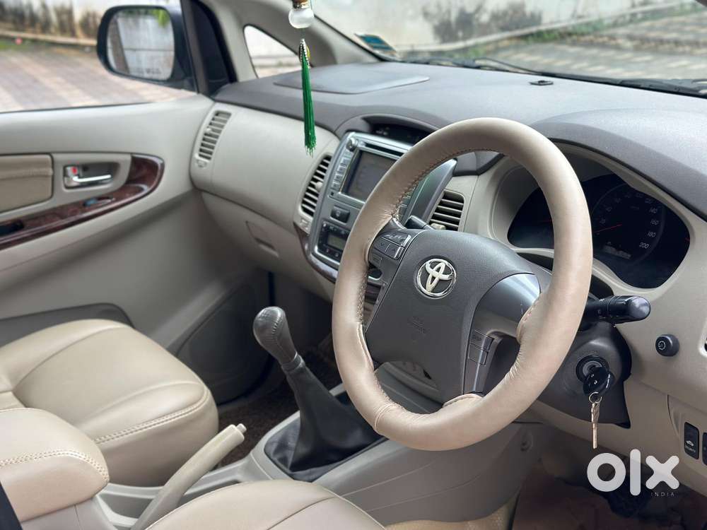 Toyota Innova 2.5 Vx 7 Str, 2014, Diesel