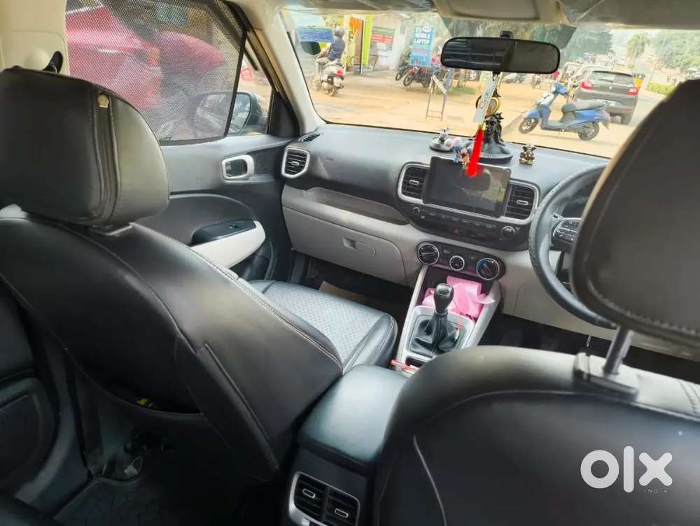 Hyundai Venue 1.2 Petrol 2024 Manual