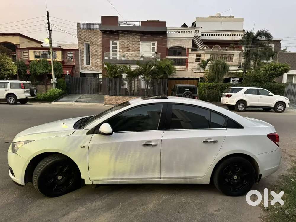 Chevrolet Cruze 2010 Diesel Well Maintained