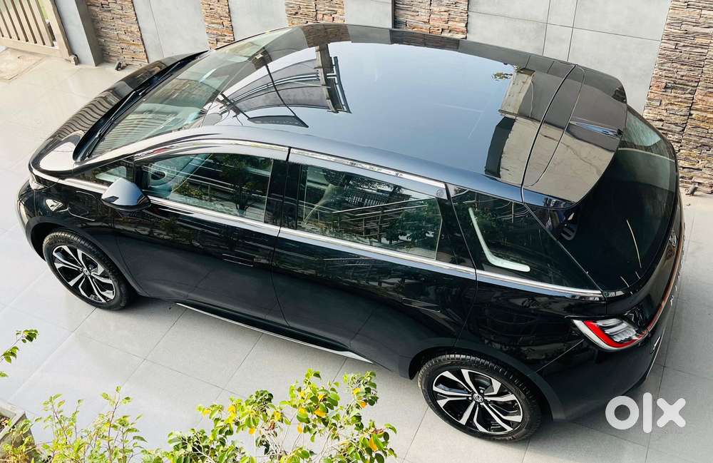 Mg Windsor Ev Essence, 2024, Electric