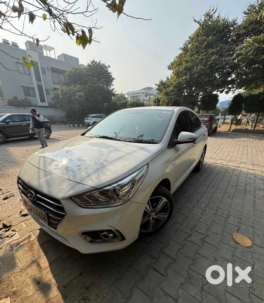 Hyundai Verna Sx(o) 2019 Petrol + Cng Automatic