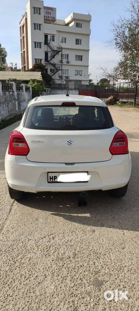 Maruti Suzuki Swift Vxi Optional, 2020, Petrol
