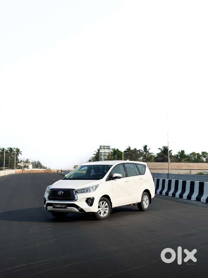 Toyota Innova Crysta