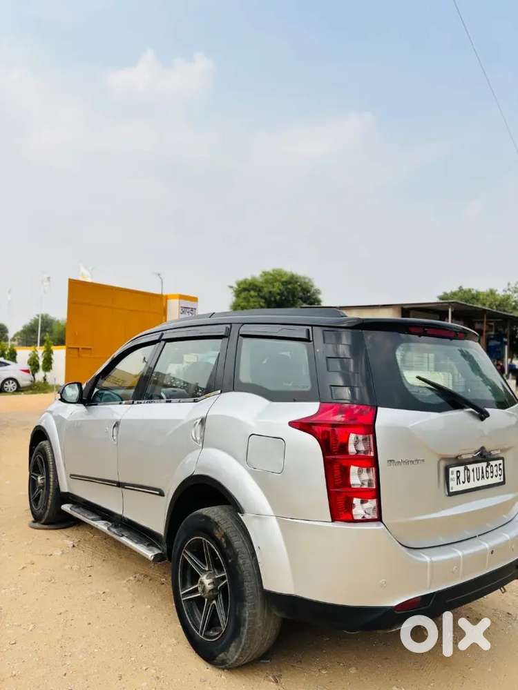 Mahindra Xuv500 2015