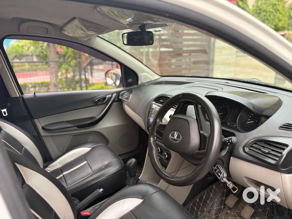 Tata Tiago 1.2 Revotron Xm, 2018, Petrol