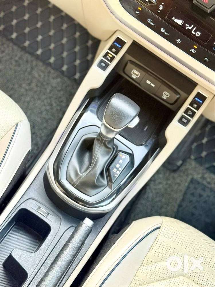 Kia Carens 1.5 Luxury Plus Diesel At 7 Str, 2024, Diesel