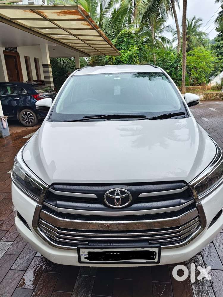 Toyota Innova Crysta 2019
