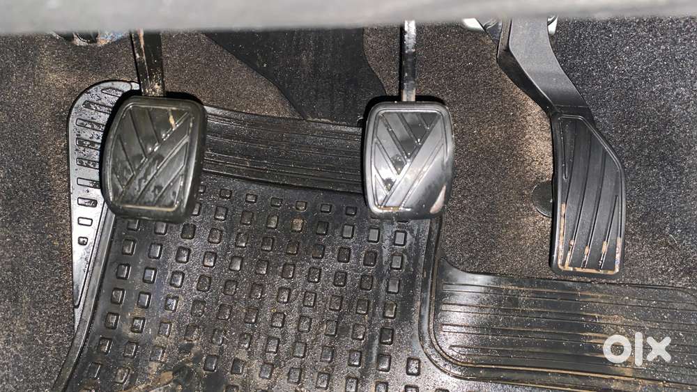 Maruti Suzuki Swift Vxi, 2015, Petrol