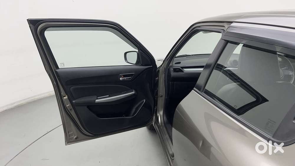 Maruti Suzuki Swift Amt Zxi, 2018, Petrol