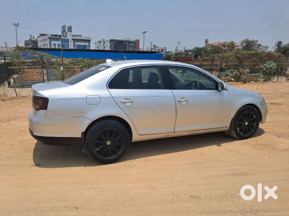 Volkswagen Jetta 2010 Diesel 143562 Km Driven