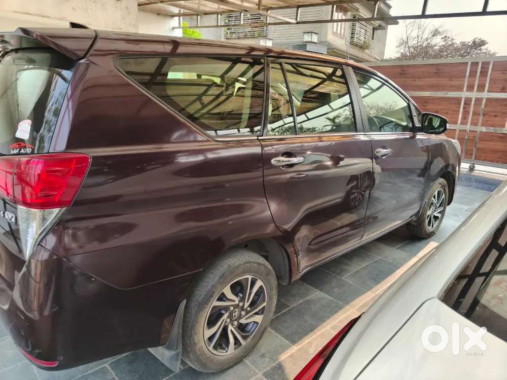 Toyota Innova Crysta 2021