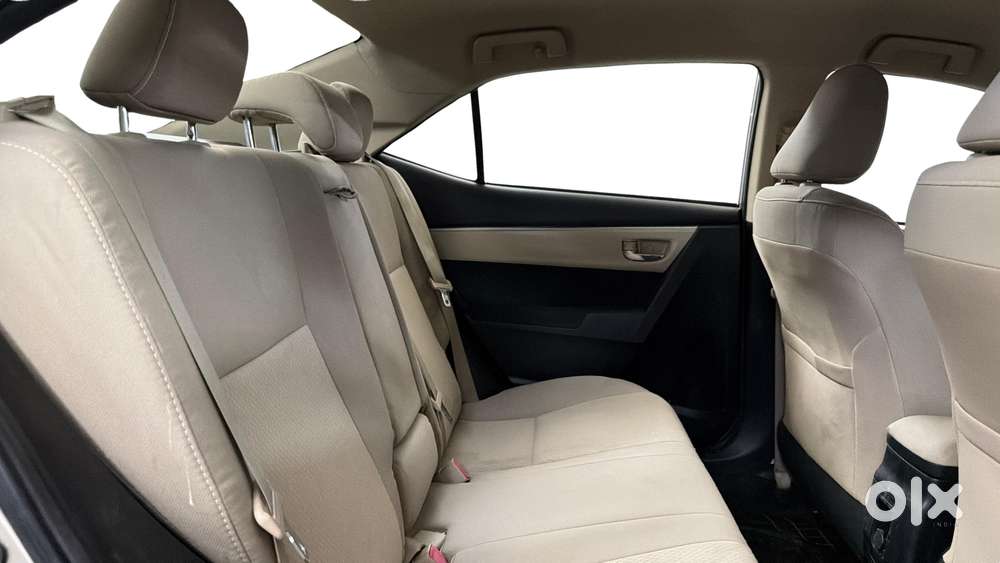 Toyota Corolla Altis G Mt, 2015, Petrol