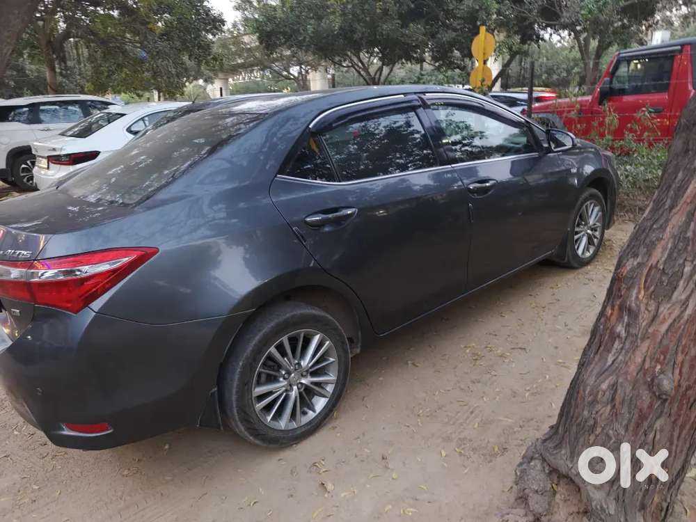 Toyota Corolla Altis 2016 Cng & Hybrids 111050 Km Driven