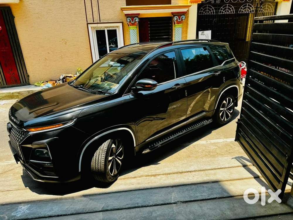 Mg Hector Plus 2023 Petrol Well Maintained