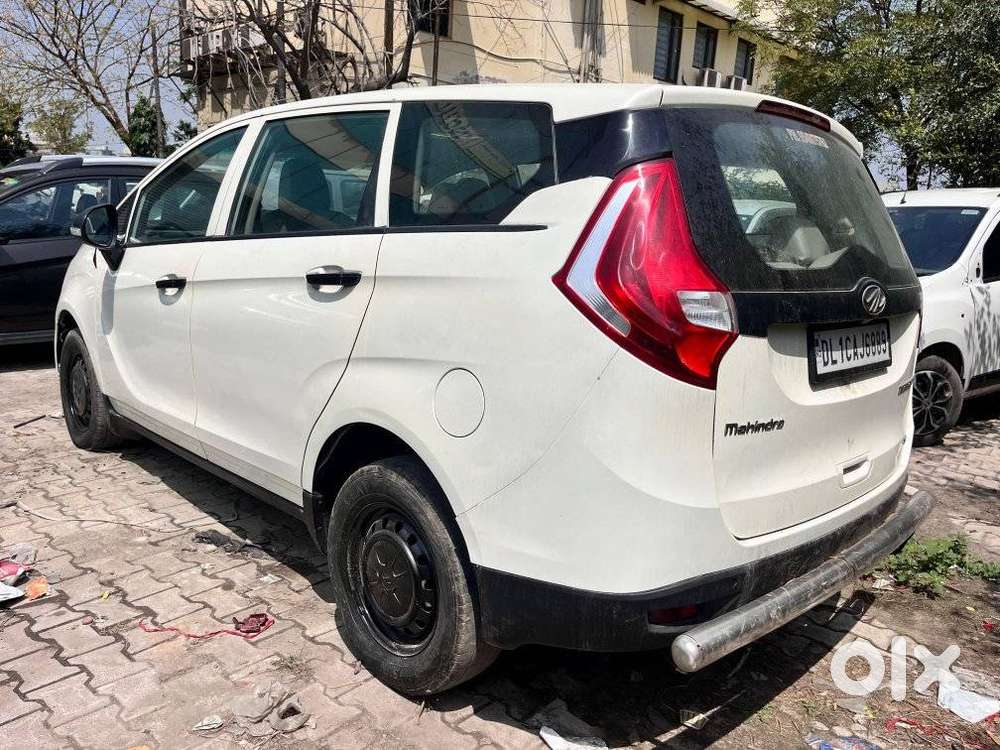 Mahindra Marazzo M2, 2019, Diesel