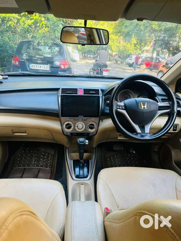 2010 Honda City V At