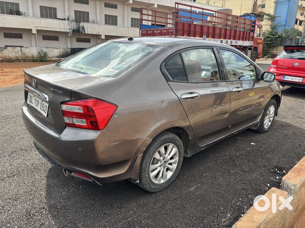 Honda City 1.5 V AT Sunroof, 2012, Petrol