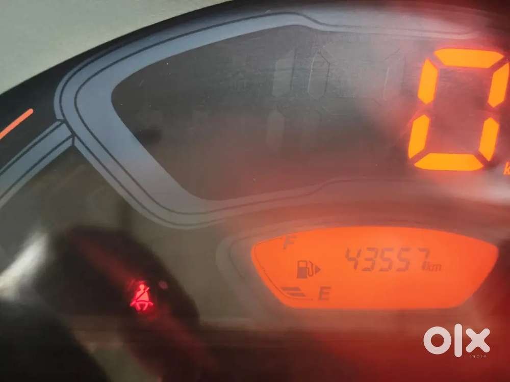 Maruti Suzuki Eeco Ac 2025