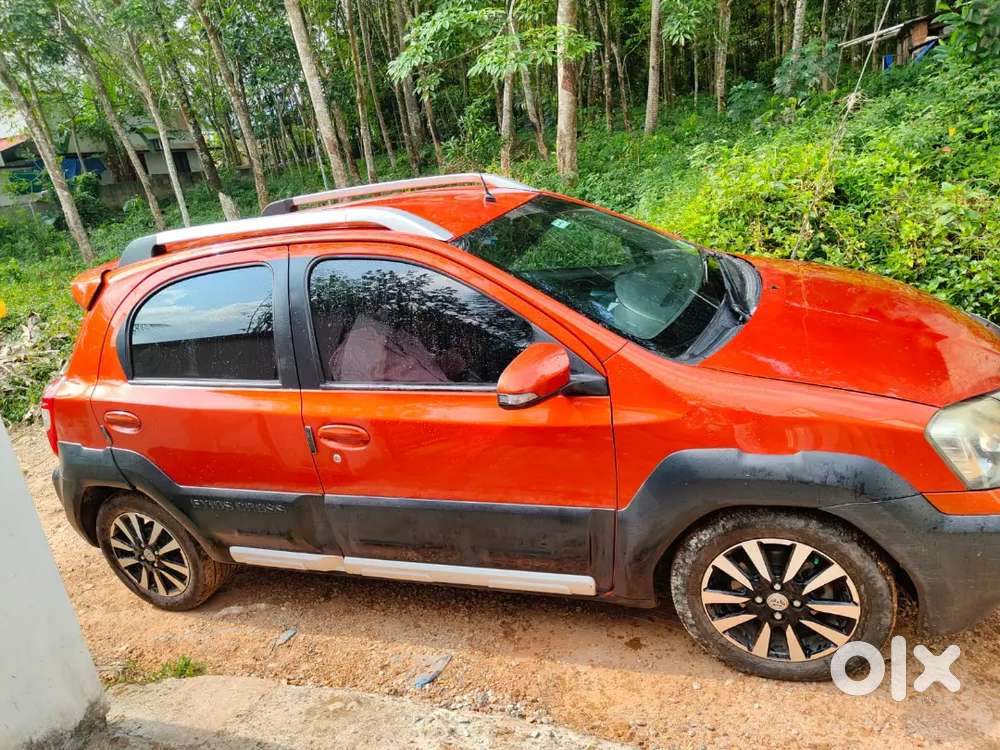 Toyota Etios Cross 2015 Diesel 134000 Km Driven