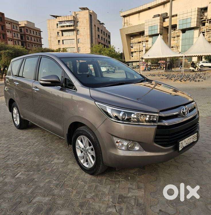 Toyota Innova Crysta 2.4 V, 2017, Diesel